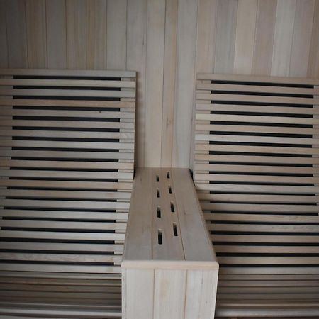 Chateau De Montabert Montaulin 外观 照片