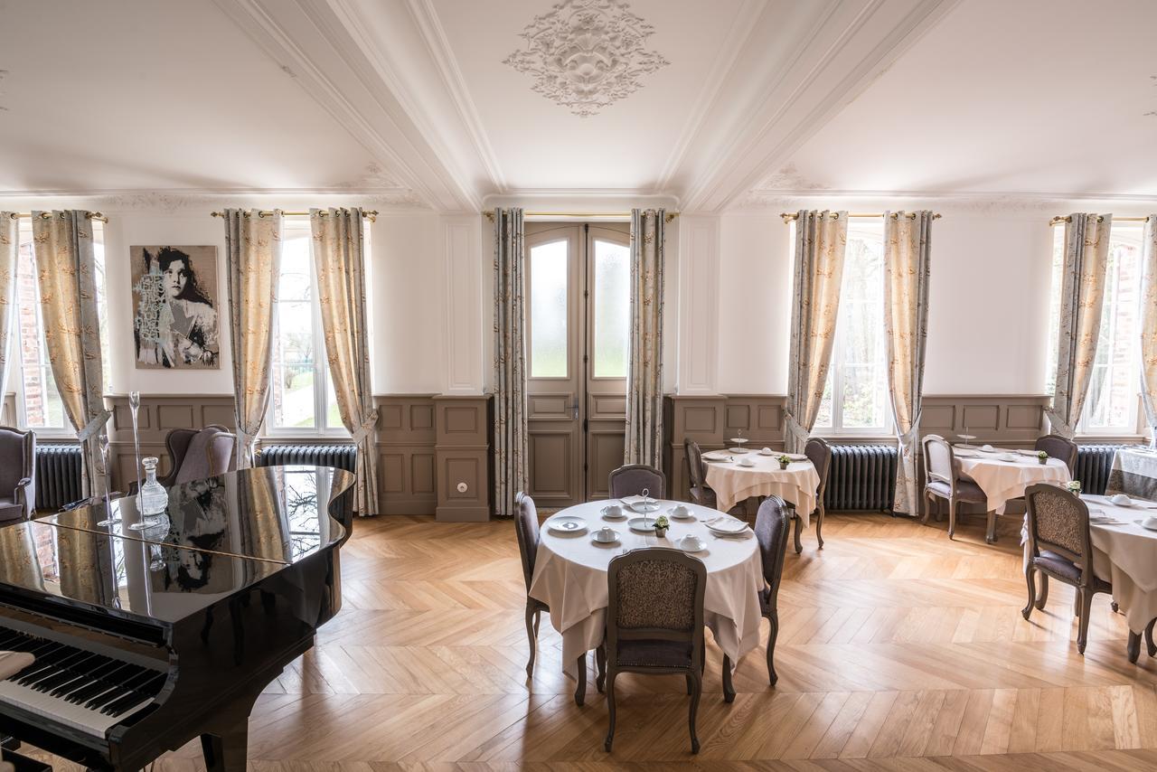 Chateau De Montabert Montaulin 外观 照片